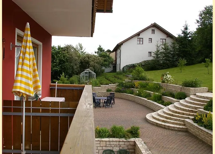 Gastehaus Claudia Hotel *